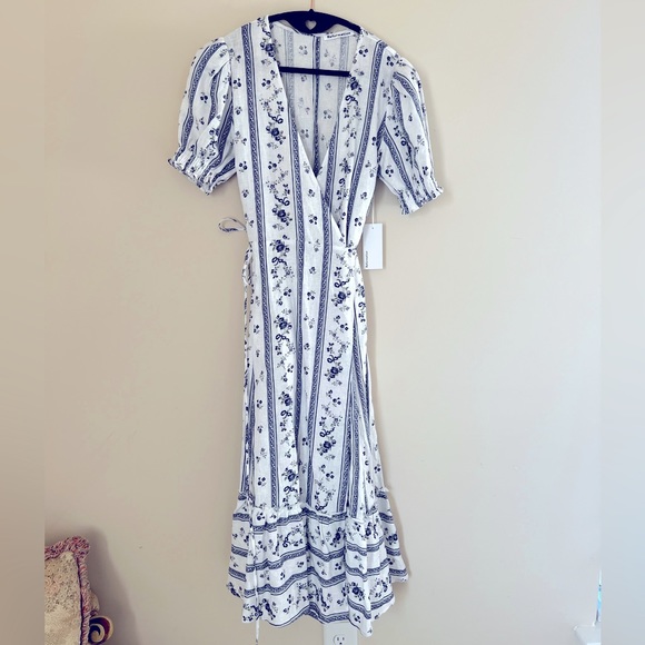 Reformation Veronica Midi Dress LINEN | Size M| Color: Roquefort - Picture 4 of 7